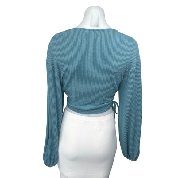 Urban Outfitters Blue Long Sleeve Ribbed Knit Wrap Cropped Sweater Top Size M - Picture 2 of 4